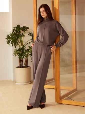 OGLmove 2Pcs Set Mockneck Pullover Shirt & Mid Rise Straight Leg Pants with Pockets