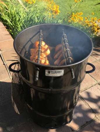 Classic Pit Barrel Cooker