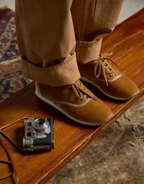 Comfortable Women's Lace Up Sneaker in Tobacco