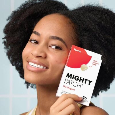 Hero Cosmetics Mighty Patch Review: Is It An Effective Weapon Against Breakouts?