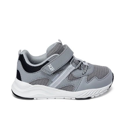Stride Rite Player 2.0 Sneaker