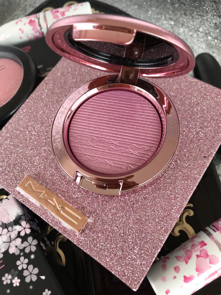 MAC Dilly-Dolly Blush In