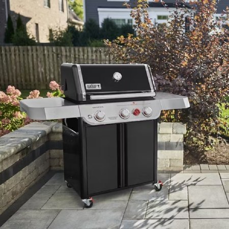 Weber Genesis E-325 Natural Gas Grill